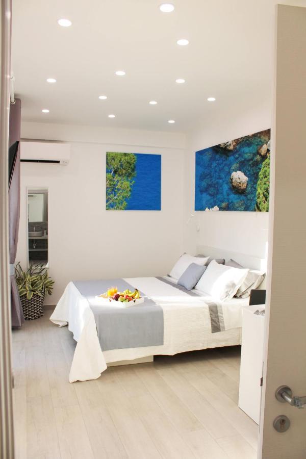 Bed and Breakfast La Casa Degli Amici Sorrent Exterior foto